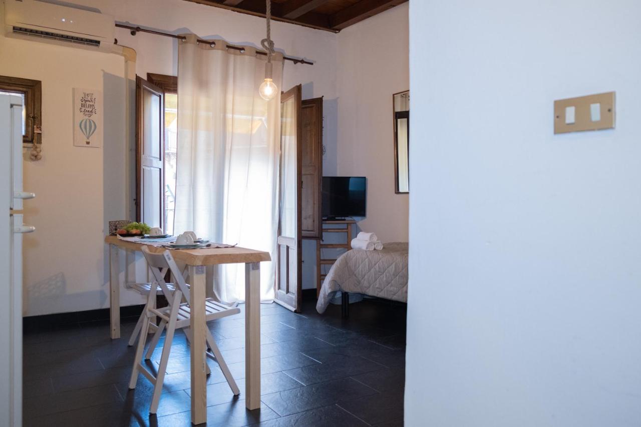 Casa Salinas Centro Storico Apartment - Palermo — Foto 1